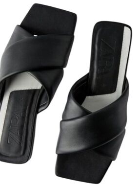 Zara Black Padded Cross-Band Slide Sandals size 38 flat slides slide on